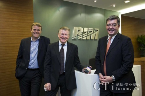 RIM��˾��̫�^(q��)�߼�������Urpo Karjalainen���� (�D��) �� RIM�Ї��^(q��)�����x������� (�D��) �� ��RIM�Ї��^(q��)�N�۸����ü恆̫�^(q��)���ϠI�N������Alex Lambeek���� (�D��)