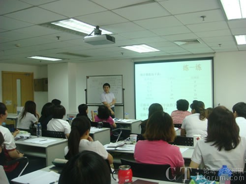 ���{���h(yu��n)�ɹ����A���y�пͷ����Č�ʩ������Ӗ(x��n)